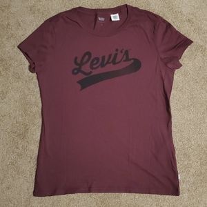 Levi's t-shirt